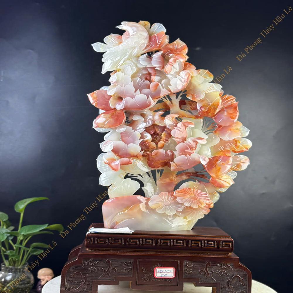 Bình hoa mẫu đơn làm quà tặng tân gia